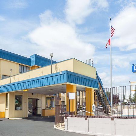 Days Inn By Wyndham Bellingham Wa Extérieur photo