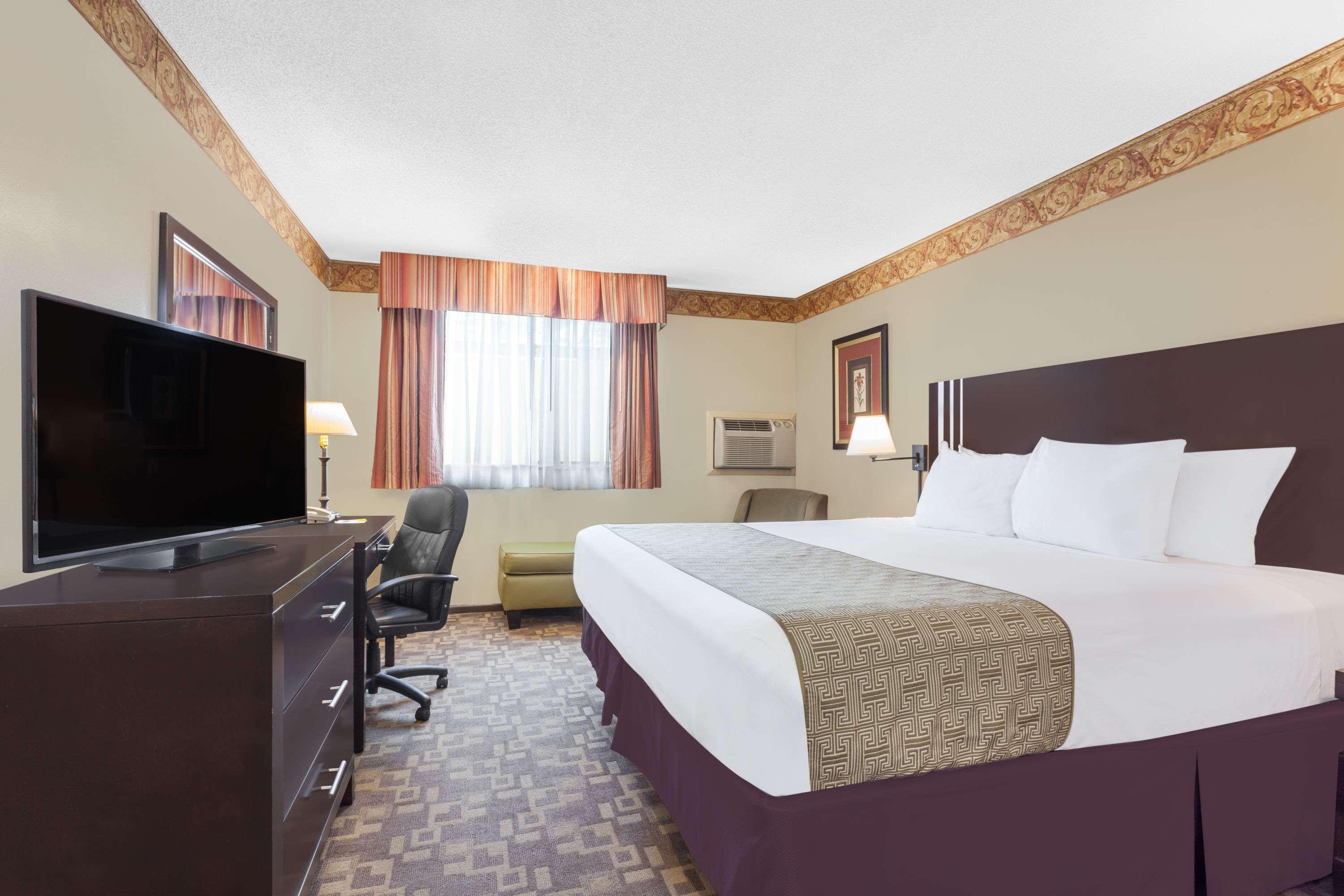 Days Inn By Wyndham Bellingham Wa Extérieur photo