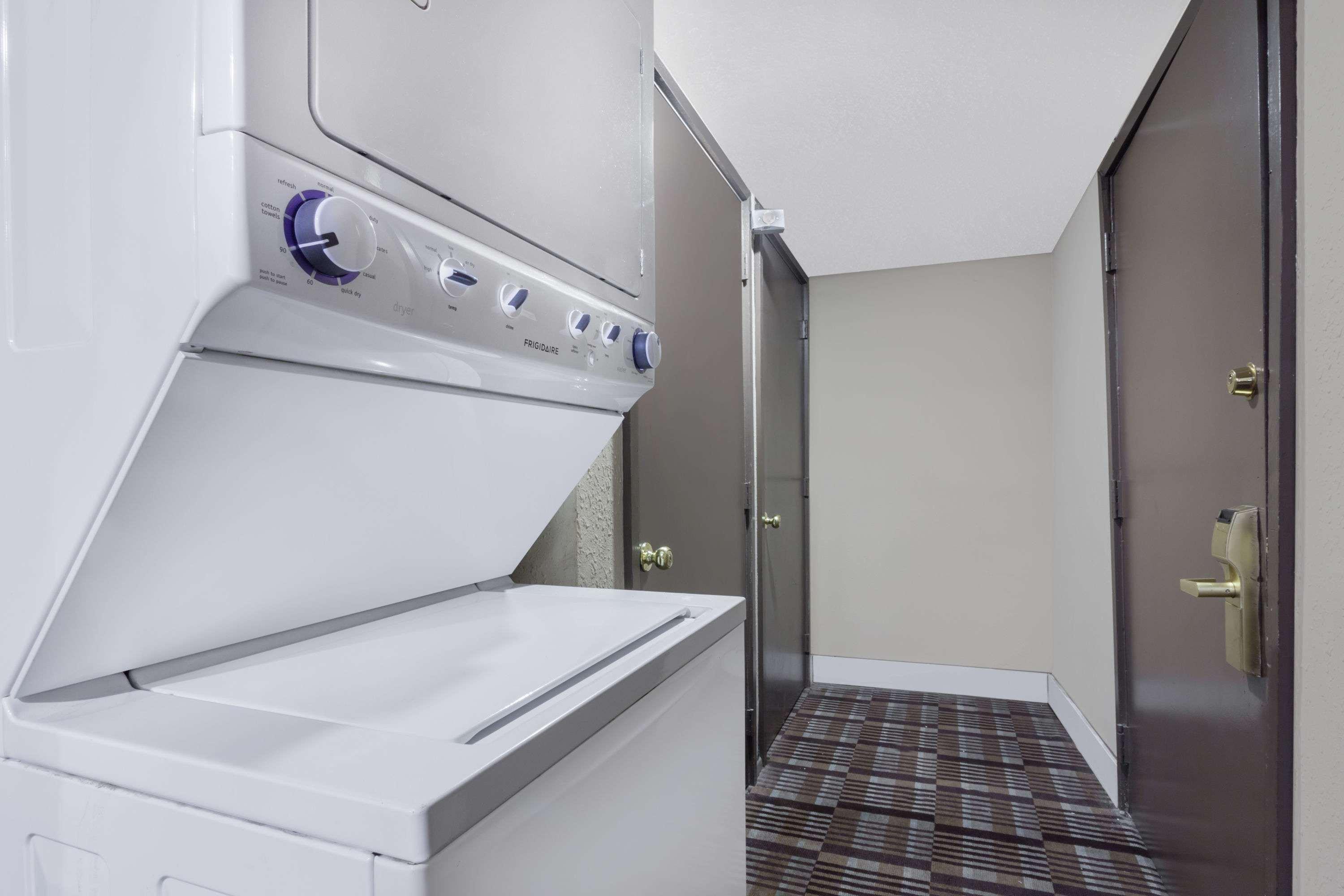 Days Inn By Wyndham Bellingham Wa Extérieur photo