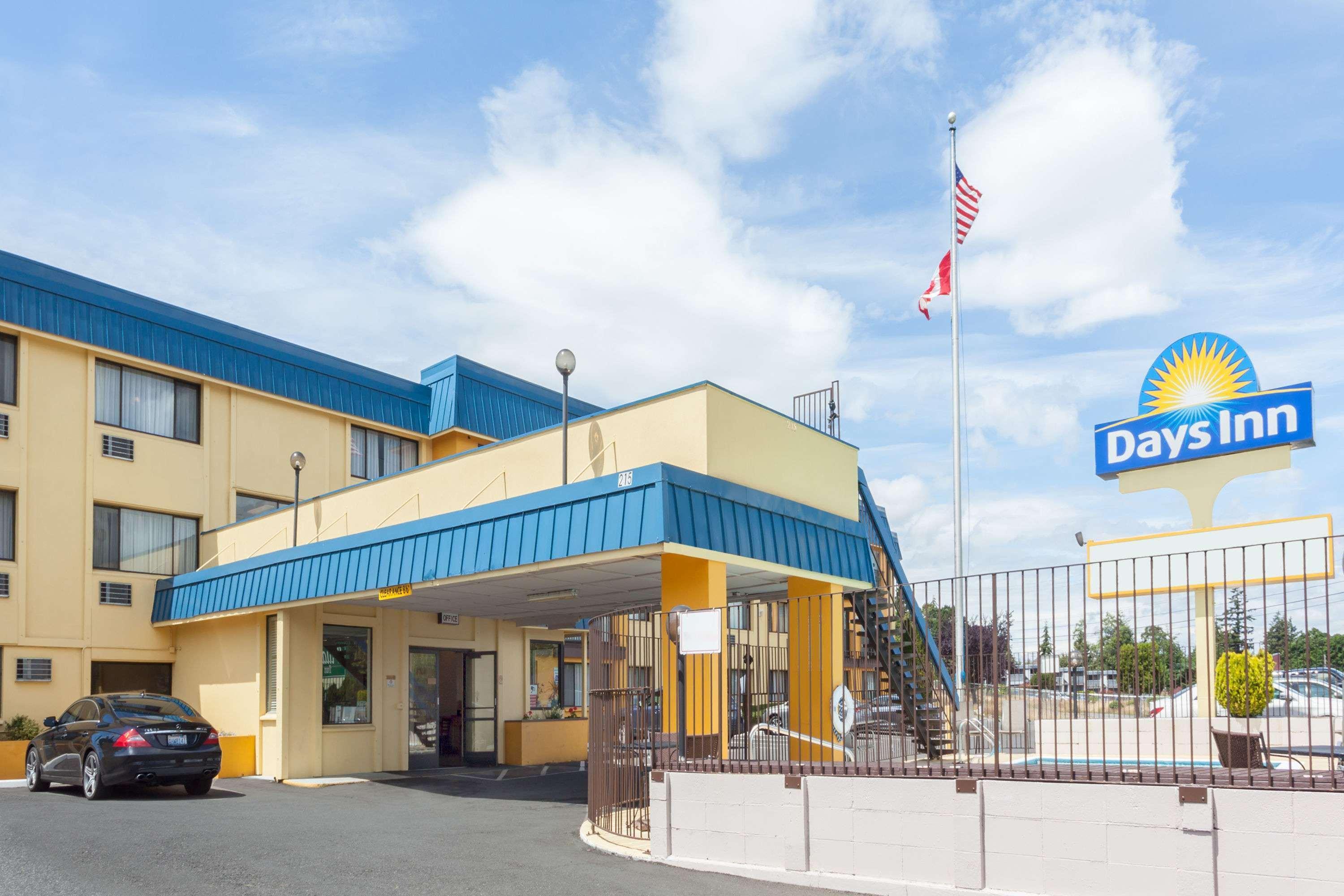 Days Inn By Wyndham Bellingham Wa Extérieur photo