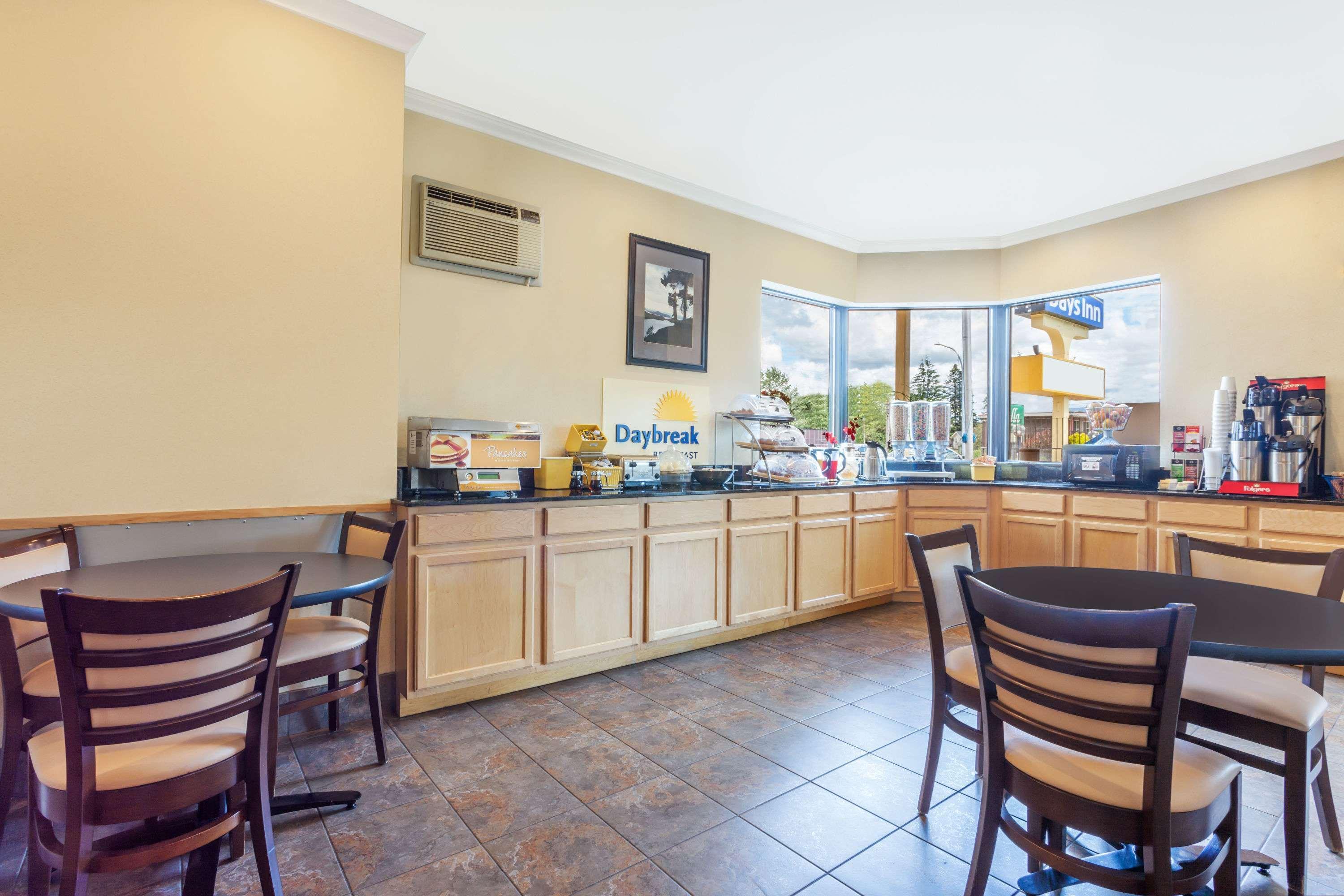 Days Inn By Wyndham Bellingham Wa Extérieur photo
